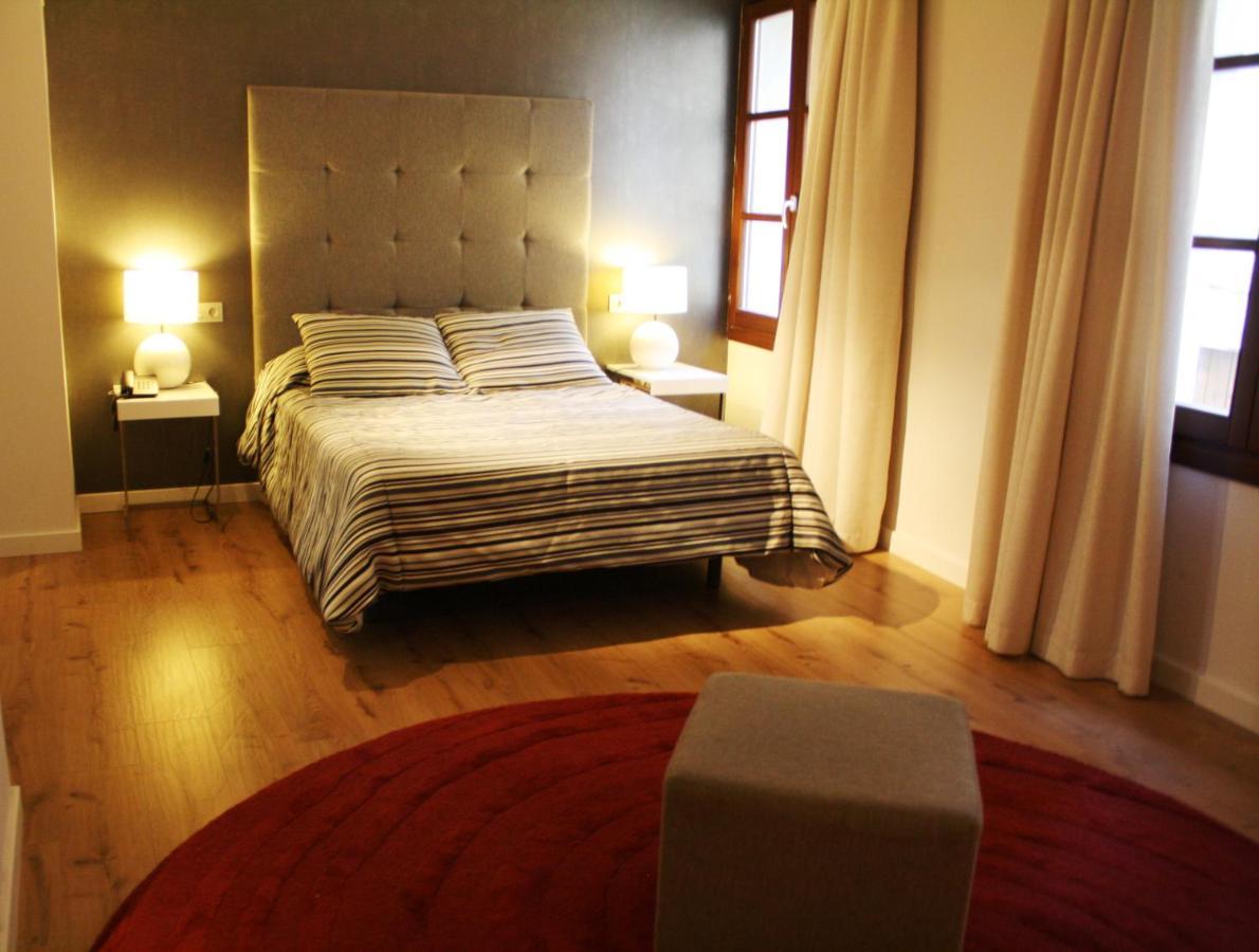 Palau Dels Osset 3*